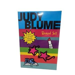 Judy Blume Complete Series 8 Book Box Set Blubber, FreckleJuice, Denise, Etc